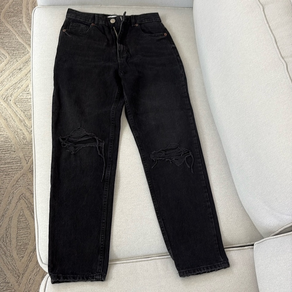Zara ripped jeans size 4